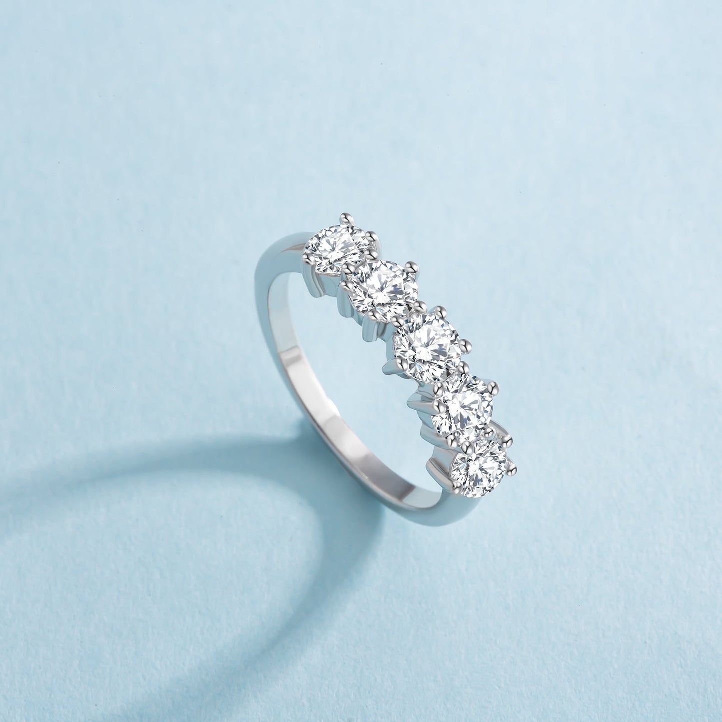 Scarabeaus 1.50 Carats VVS1 Moissanite Rings for Women