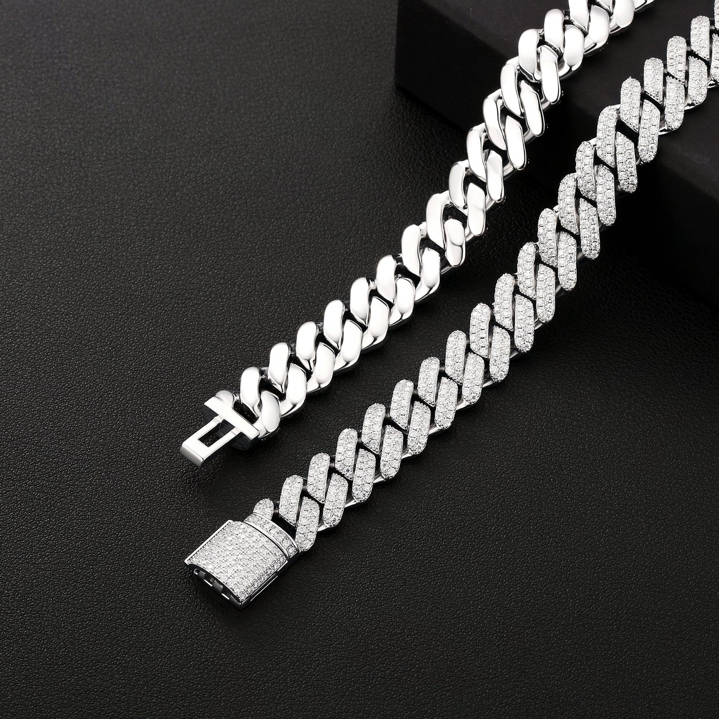 Scarabeaus 14mm Moissanite Cuban Link Chain Necklace S925 Silver