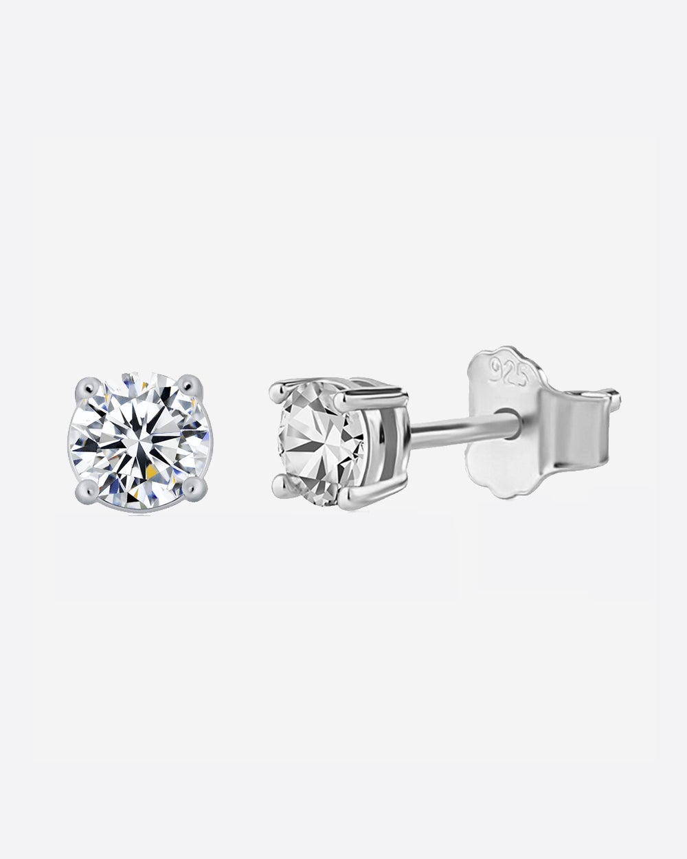 Scarabeaus STUDS 5MM - MOISSANITE
